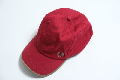 FRED PERRY__CZAPKA Z DASZKIEM BEJSBOLÓWKA LOGO ONE SIZE