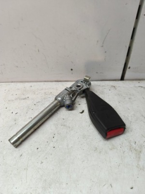 Kangoo ii iii lift 13-22 maxi клипса поперечина перед левая сработавшая фото №1