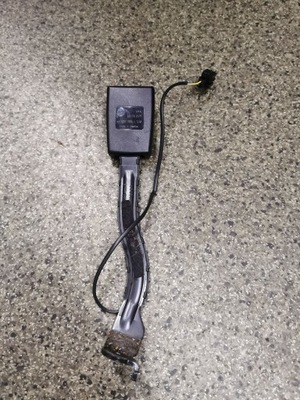 Клипса поперечина безопасности левый 1k4857755m фото №1