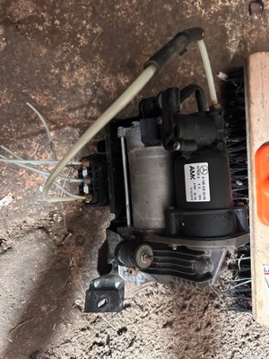 Mercedes a1663200204 компресор фото №1