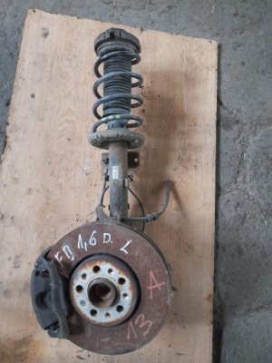 Поворотный кулак левая амортизационная стойка skoda fabia ii 2 1,6 tdi фото №1