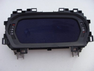 Audi a3 8y лічильник віртуальний панель приладів 8y0920700a фото №1