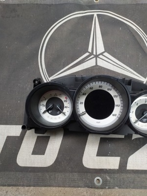 Счетчик mercedes w218 cls cdi a2189007502 фото №1