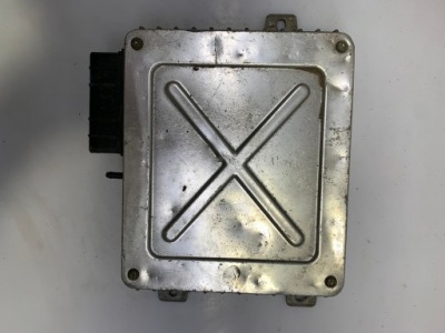 Бортовий комп'ютер двигуна mkc104022 rover фото №1