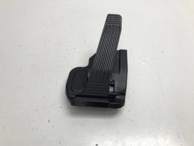 Toyota bz4x 2023 потенциометр педаль газа ускорения 78110-42090 фото №1