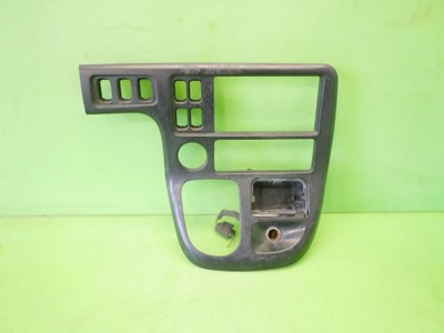 Рамка консоль панелі радіо середина kia carnival i фото №1