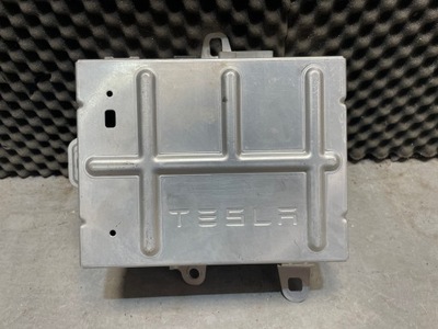 TESLA Y REFORZADOR AMPLIFIER 1507152-01-B DESMONTAJE  