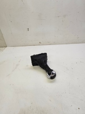 Чехол ручка передач audi q3 83a 83b713139c фото №1