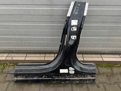 Tesla s блок двигателя средний левый цвет pbsb фото №1