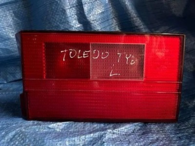 Лампа левый задняя seat toledo i 1l0945093e фото №1