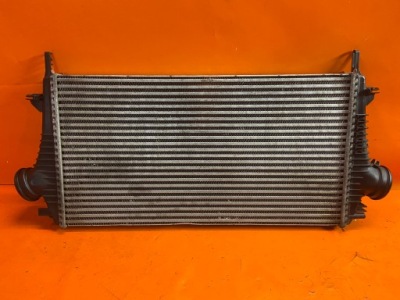 Opel insignia a 1 2.0 cdti 11r седан интеркулер 13241751 p1831002 фото №1