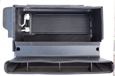 Радіатор набір радіатор maserati grecale фото №1