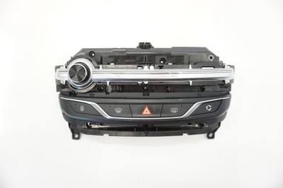 Peugeot 308 t9 панель радио 96777660zd фото №1