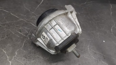 6768800-03 подушка двигателя bmw e87 e81 e90 3.0 фото №1
