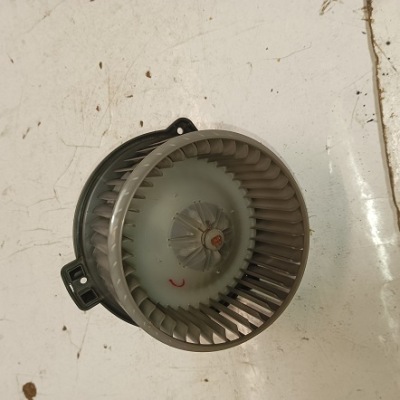 Моторчик отопителя toyota corolla _e12_ 0130101601 2002 фото №1