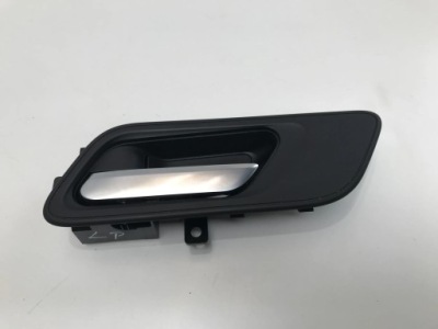 Nissan qashqai iii j12 2021 ручка внутренняя перед левая 806836ua0d фото №1