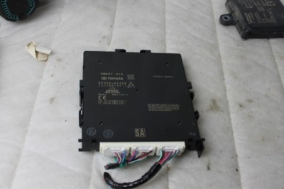 Модуль блок керування keyless smart key toyota rav4 v 89990-42250 фото №1