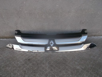 Mitsubishi outlander lift 3 iii 15-18 решётка радиатора фото №1