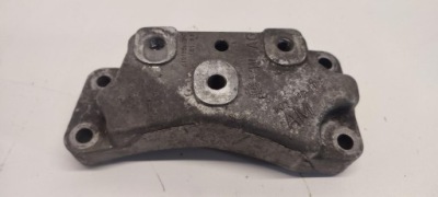 Skoda octavia ii scout кронштейн двигателя 2.0 tdi 1k0199117 фото №1