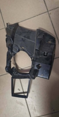 Напрямна лампи bmw 2 f22 f23 7452287 фото №1