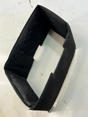 Защита аккумулятор audi a4 b8 1j0915418d фото №1