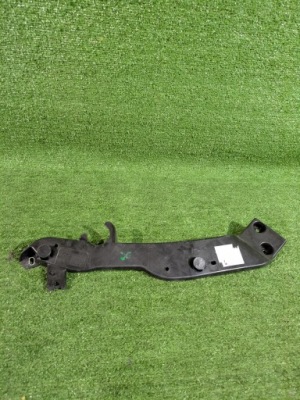 Панель фари поперечина правий передній berlingo partner rifter фото №1