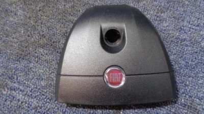 Накладка заглушка рейлінг багажника 8524446001 fiat doblo 2 2 2010- фото №1