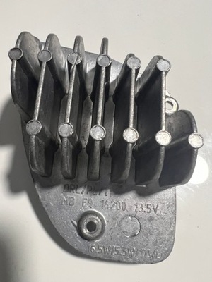 Seat оригінальний номер md e9 14200 фото №1