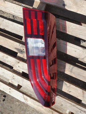 Peugeot rifter лампа задня ліва 2023 9819427380 фото №1