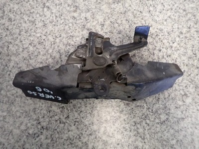 Corolla verso 04-09 замок капот фото №1