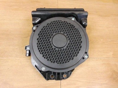 KIA STINGER GARSIAKALBIS SUBWOOFER HARMAN 96380-J5000 