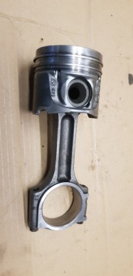 Renault 2.0 dci поршень з шатун фото №1