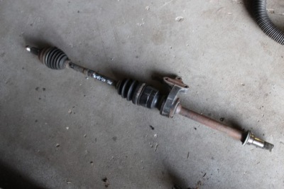 Mazda 2 07-14 1.5 приводной вал правая сторона перед механическая фото №1