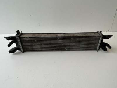 Ford kuga mk2 c-max интеркулер f1f1-8d048-ab фото №1