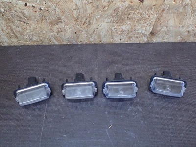 Освещение номерного знака лампа yaris auris prius camry фото №1