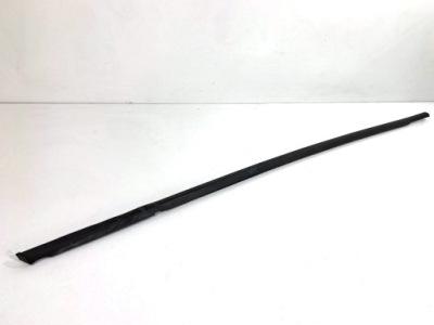 Молдинг ущільнювач перед правий skoda octavia 3 фото №1