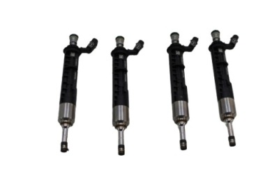 Alfa romeo stelvio 2.0t q4 инжектор форсунка 04893630aa фото №1