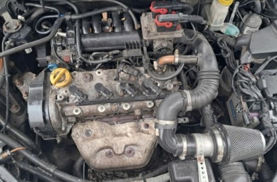 Fiat bravo ii 1.4 16v 66kw 90km двигатель 192b2000 фото №1