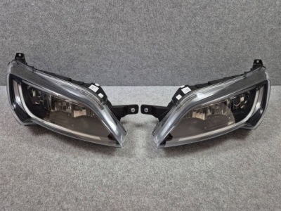 Peugeot boxer 2022 лампы передние / комплект фото №1