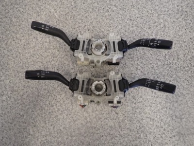 Mazda 626 gf 97- переключатель pod руль фото №1