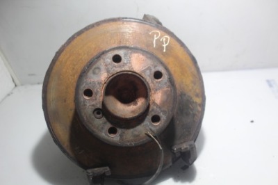 Поворотний кулак ступиця правий перед bmw 1 120d e81 2.0d фото №1