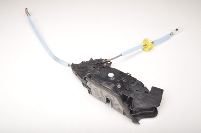 Bmw f40 замок двері лівий задня 6 pin 7445053 фото №1