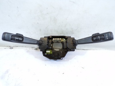 ПЕРЕКЛЮЧАТЕЛЬ КОМБИНИРОВАНЫЙ VOLVO V50 P30773148 T0506988