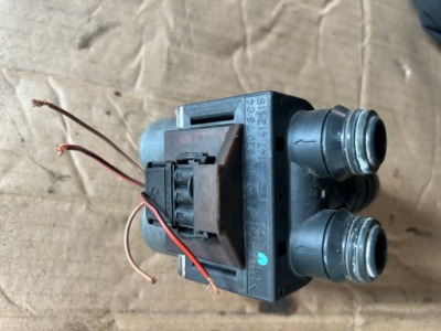 Mercedes w210 електроклапан обігрівача 0018307884 фото №1