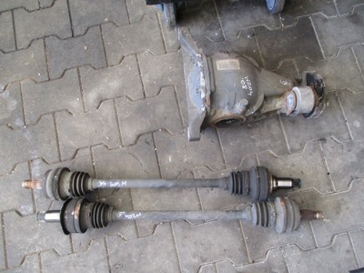 Mercedes w204 3.0cdi 4 matic міст задній 2043509014 фото №1