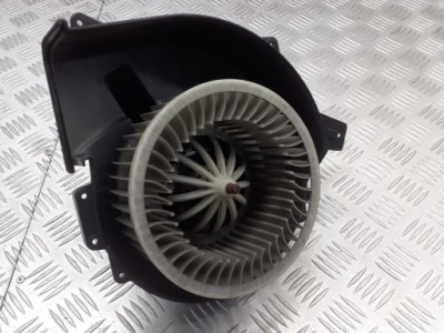 Вентилятор обдув vw polo 9n 6q1819015c фото №1