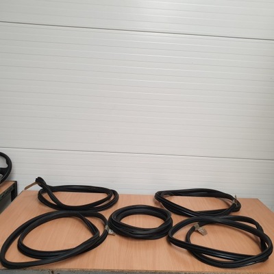 Прокладка кузовная дверь багажника citroen ds5 фото №1