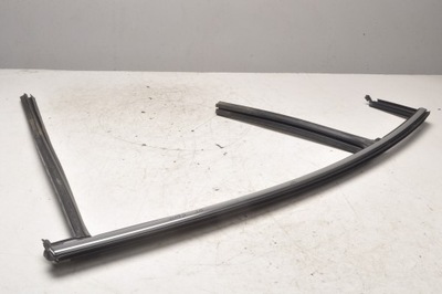 Volvo s60 iii молдинг прокладка скло задня права фото №1