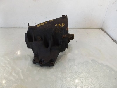 Doblo i 1,9 d кронштейн насоса впрыска фото №1