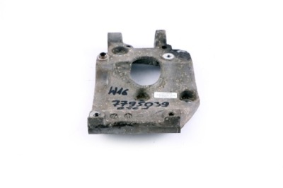 Mini cooper r55 r56 lci кронштейн кронштейн кронштейн генератора 7795039 фото №1